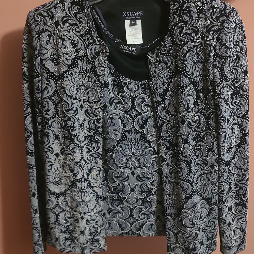 Xscape Women's Black and Silver Jacket